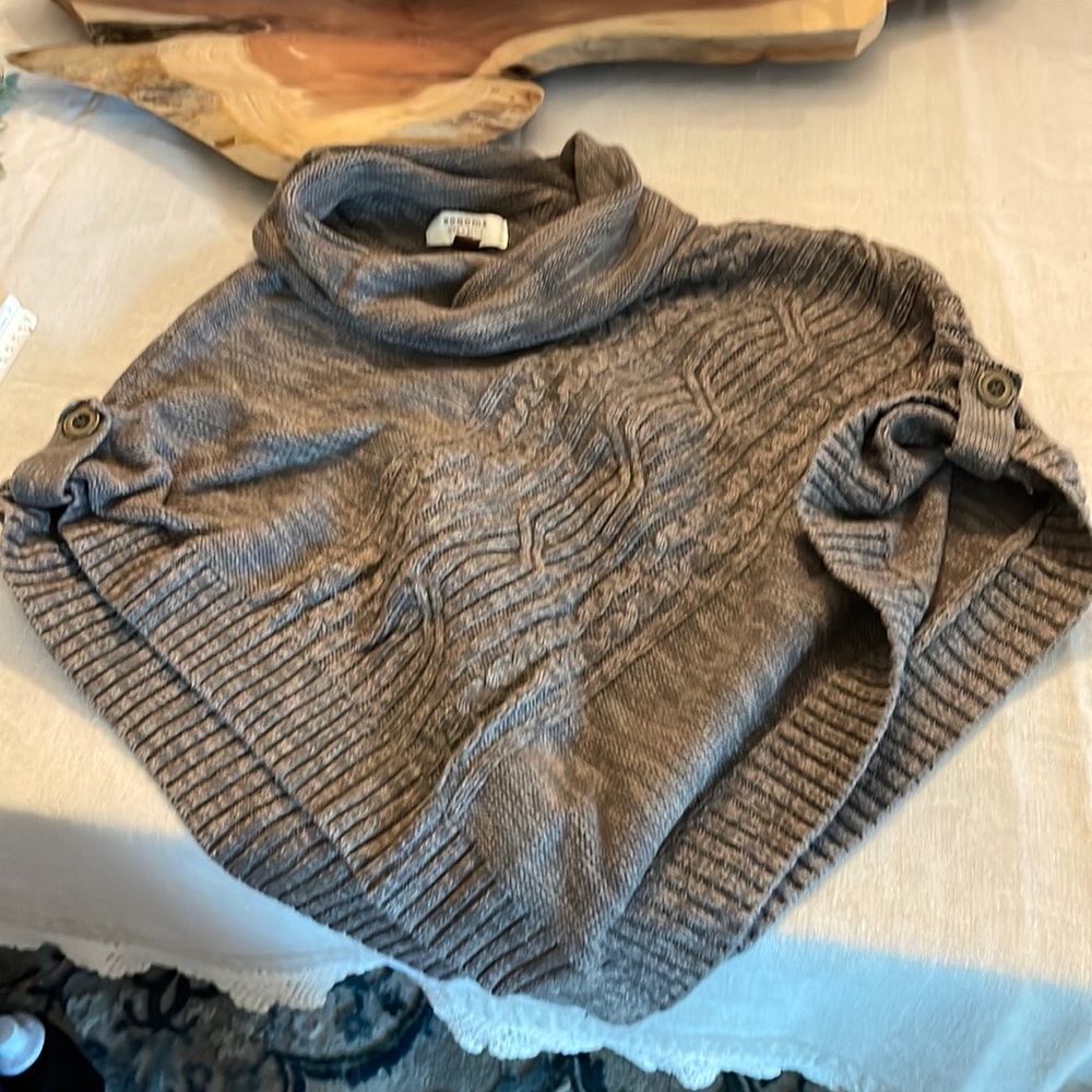 Sweater poncho